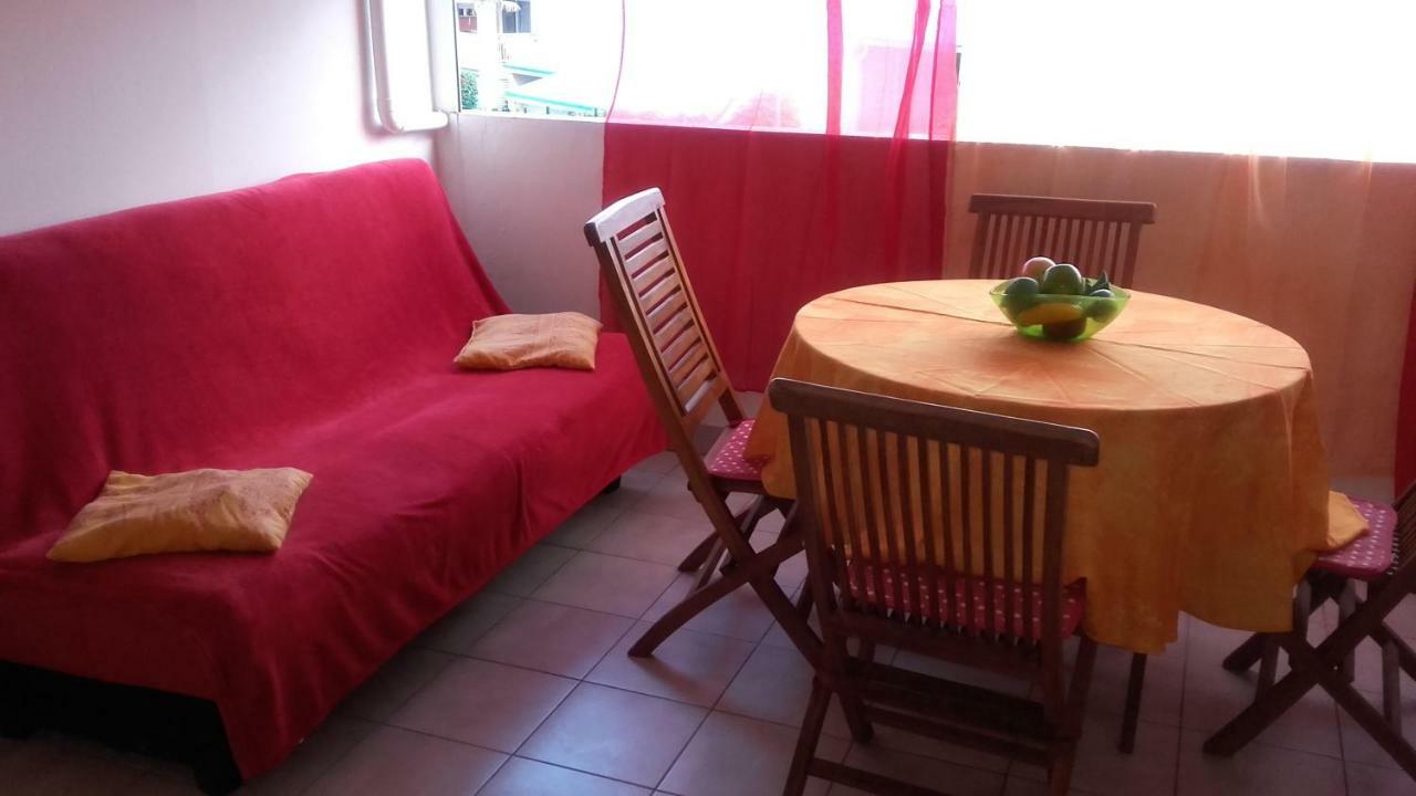 Appartement Sunburst Sainte-Anne Luaran gambar